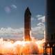 Una prueba de los seis motores Raptor en el prototipo Starship SN20, el 12 de noviembre de 2021.